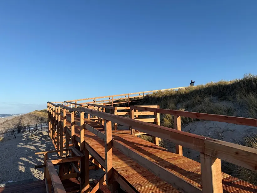 Strandkorbpodest/Wege/Treppen – Projekt der Zimmerei Jens N. Nielsen